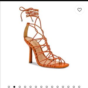 Schutz Heyde sandal in new ochre size 8.5 worn once